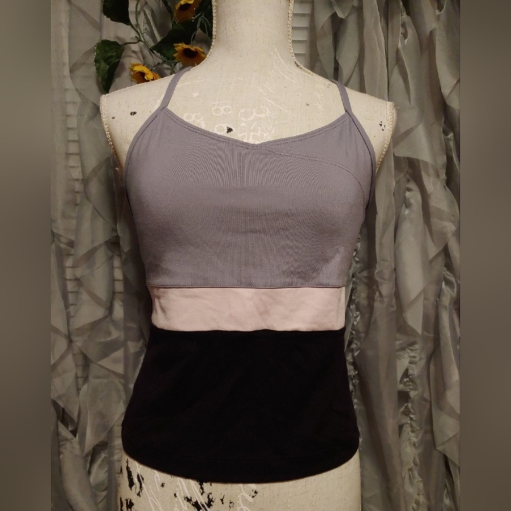 NWT Danskin Colorblock Sport Tank